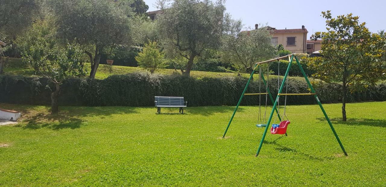 Casa Vittoria Villa Corsanico-Bargecchia Buitenkant foto